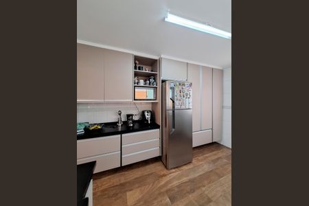 Casa à venda com 200m², 3 quartos e 2 vagasCozinha