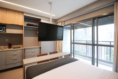 Suíte  de kitnet/studio para alugar com 1 quarto, 25m² em Indianópolis, São Paulo
