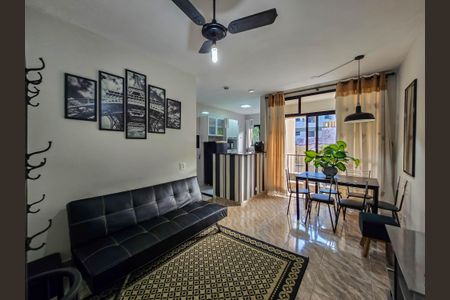 Apartamento para alugar com 78m², 2 quartos e 1 vaga Apartamento para alugar com 78m², 2 quartos e 1 vagaSala