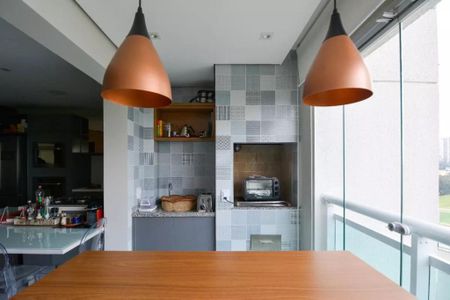 Apartamento à venda com 98m², 2 quartos e 2 vagasFoto 01