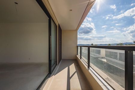 Foto 06 de casa de condomínio à venda com 4 quartos, 215m² em Residencial Onze (Alphaville), Santana de Parnaíba