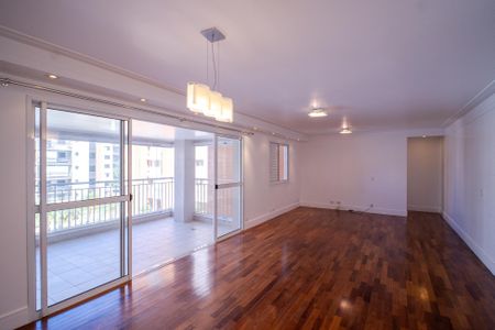 Sala de apartamento para alugar com 3 quartos, 141m² em Cidade São Francisco, São Paulo