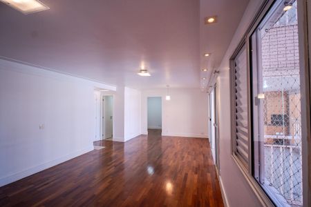 Sala de apartamento para alugar com 3 quartos, 141m² em Cidade São Francisco, São Paulo