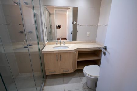 Apartamento para alugar com 141m², 3 quartos e 2 vagasBanheiro Suíte 1