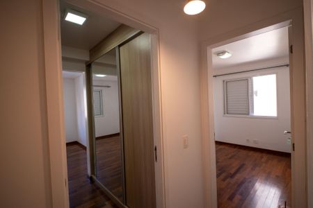 Apartamento para alugar com 141m², 3 quartos e 2 vagasCorredor