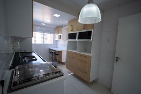 Apartamento para alugar com 141m², 3 quartos e 2 vagasCozinha