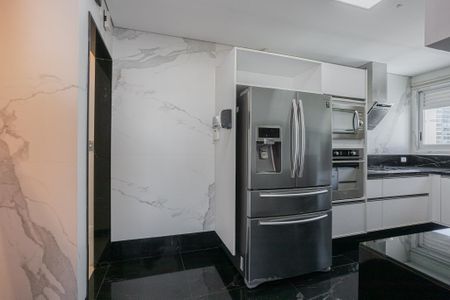 Apartamento para alugar com 233m², 3 quartos e 4 vagasCozinha