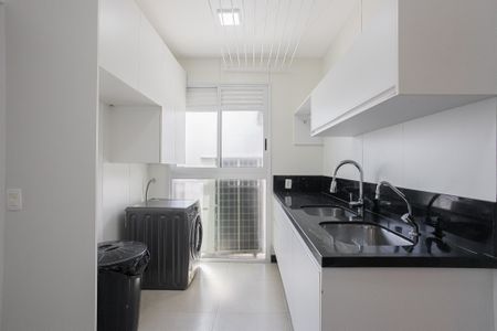 Apartamento para alugar com 233m², 3 quartos e 4 vagasÁrea de Serviço