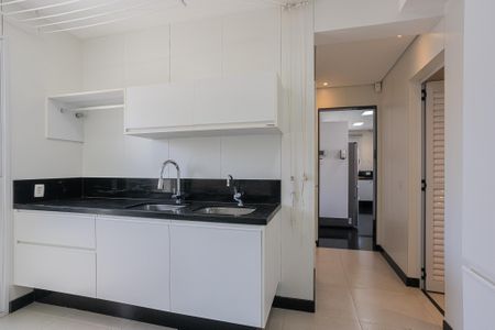 Apartamento para alugar com 233m², 3 quartos e 4 vagasÁrea de Serviço