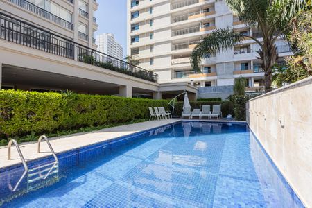 Apartamento para alugar com 233m², 3 quartos e 4 vagasPiscina