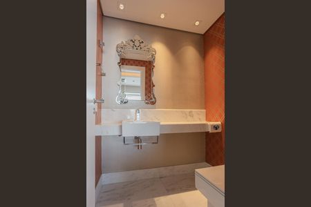 Apartamento para alugar com 233m², 3 quartos e 4 vagasLavabo