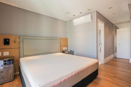 Apartamento para alugar com 233m², 3 quartos e 4 vagasSuíte 3