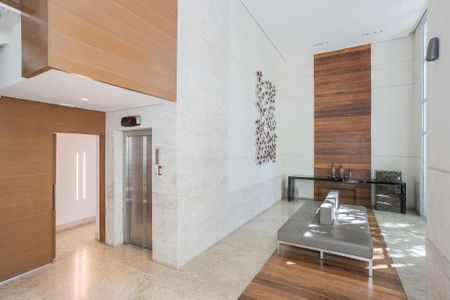 Apartamento para alugar com 233m², 3 quartos e 4 vagasHall social