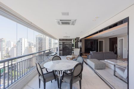 Varanda de apartamento para alugar com 3 quartos, 233m² em Paraíso, São Paulo