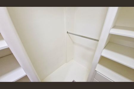 Apartamento à venda com 310m², 4 quartos e 4 vagasCloset