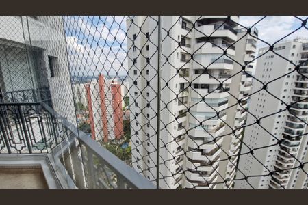 Apartamento à venda com 310m², 4 quartos e 4 vagasVaranda