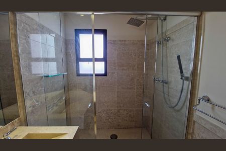 Apartamento à venda com 310m², 4 quartos e 4 vagasBanheiro