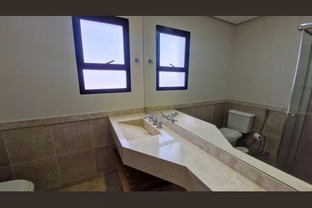 Apartamento à venda com 310m², 4 quartos e 4 vagasBanheiro