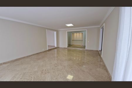 Apartamento à venda com 310m², 4 quartos e 4 vagasSala