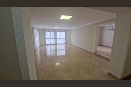 Apartamento à venda com 310m², 4 quartos e 4 vagasSala