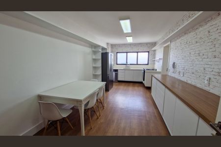 Apartamento à venda com 310m², 4 quartos e 4 vagasCozinha