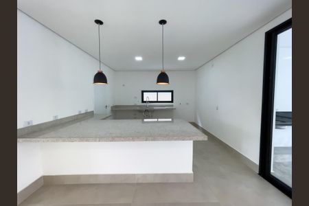 Casa de condomínio à venda com 386m², 4 quartos e 2 vagasFoto 01