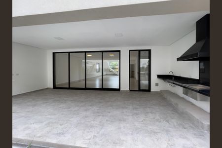 Casa de condomínio à venda com 386m², 4 quartos e 2 vagasFoto 01