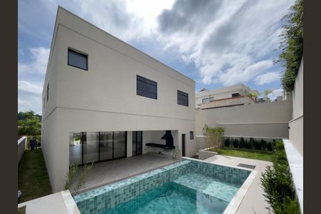 Casa de condomínio à venda com 386m², 4 quartos e 2 vagasFoto 01