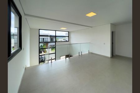 Casa de condomínio à venda com 386m², 4 quartos e 2 vagasFoto 01