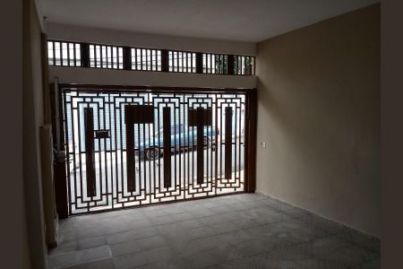 Casa à venda com 160m², 4 quartos e 2 vagasÁrea externa