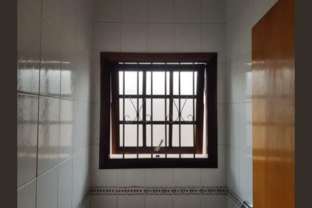 Casa à venda com 160m², 4 quartos e 2 vagasBanheiro