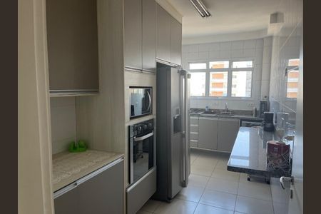 Apartamento à venda com 63m², 2 quartos e 2 vagasFoto 01