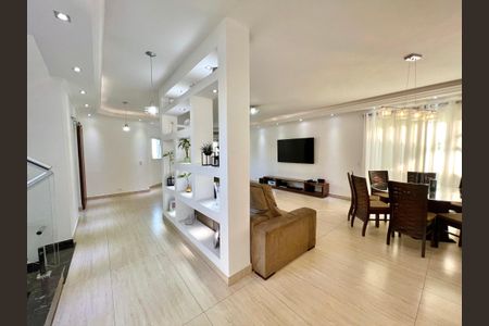 Foto 04 de casa de condomínio à venda com 4 quartos, 308m² em Residencial Tres (Alphaville), Santana de Parnaíba