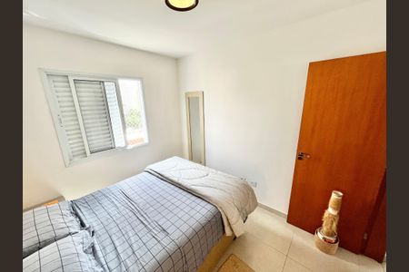 Apartamento à venda com 86m², 2 quartos e 1 vagaQuarto 2