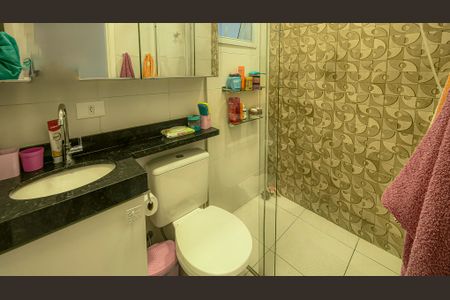 Casa à venda com 143m², 3 quartos e 2 vagasBanheiro