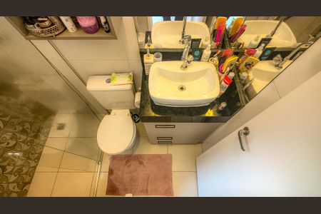 Casa à venda com 143m², 3 quartos e 2 vagasBanheiro da Suíte
