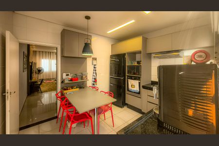 Casa à venda com 143m², 3 quartos e 2 vagasCozinha