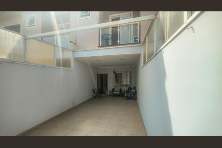 Casa à venda com 143m², 3 quartos e 2 vagasGaragem