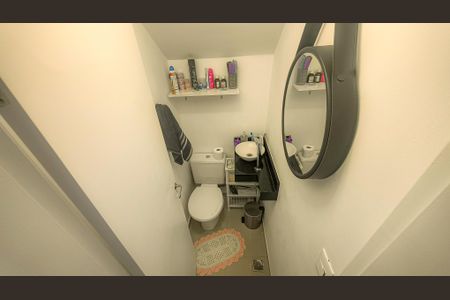 Casa à venda com 143m², 3 quartos e 2 vagasLavabo