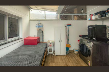 Casa à venda com 143m², 3 quartos e 2 vagasÁrea de Serviço