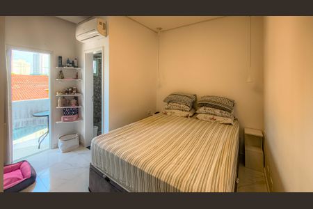 Casa à venda com 143m², 3 quartos e 2 vagasSuíte