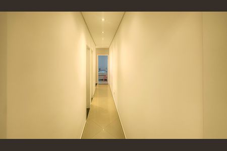 Casa à venda com 143m², 3 quartos e 2 vagasCorredor