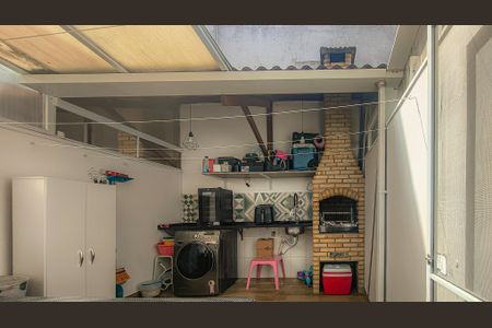 Casa à venda com 143m², 3 quartos e 2 vagasChurrasqueira