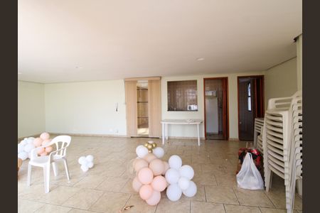 Apartamento à venda com 42m², 1 quarto e 1 vagaÁrea comum - Salão de festas