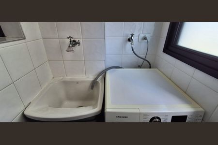 Apartamento à venda com 70m², 2 quartos e 1 vaga Apartamento à venda com 70m², 2 quartos e 1 vagaÁrea de Serviço