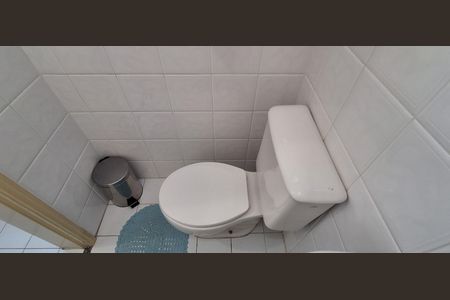 Apartamento à venda com 70m², 2 quartos e 1 vaga Apartamento à venda com 70m², 2 quartos e 1 vagaBanheiro Social 2