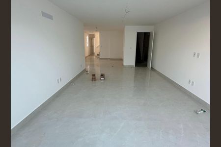 Apartamento à venda com 170m², 3 quartos e 3 vagas