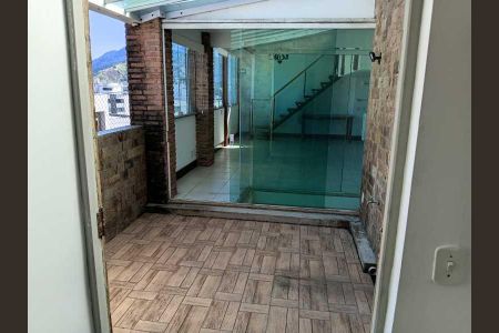 Apartamento à venda com 120m², 3 quartos e 2 vagas