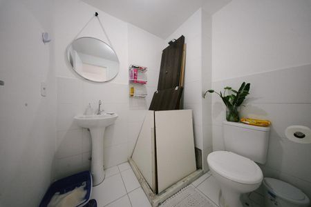 Apartamento para alugar com 49m², 2 quartos e 1 vaga Apartamento para alugar com 49m², 2 quartos e 1 vagaBanheiro da Suíte