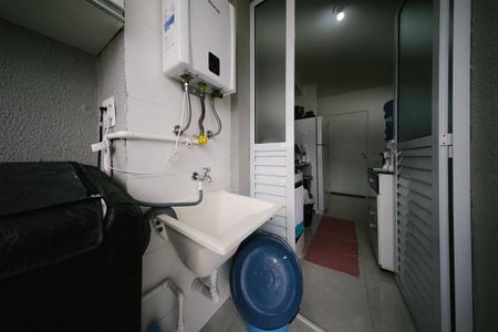 Apartamento para alugar com 49m², 2 quartos e 1 vaga Apartamento para alugar com 49m², 2 quartos e 1 vagaCozinha e Área de Serviço